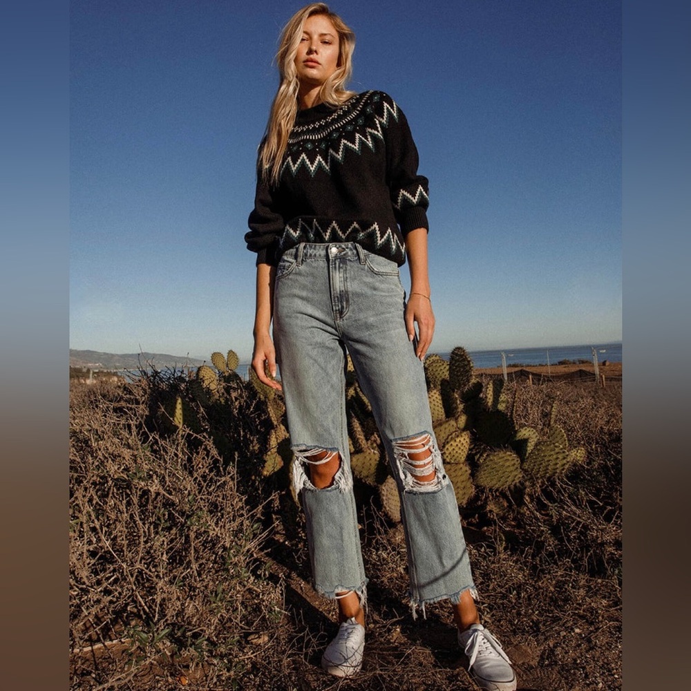 Vervet |  90'S Vintage Straight Leg Distressed Cropped Hem Jean